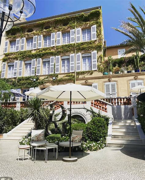 saint tropez restaurant dior|restaurant dior des lices.